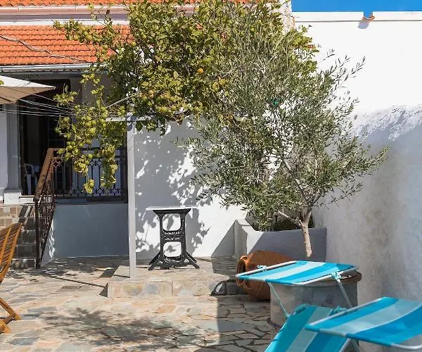 Casa La Perla - *